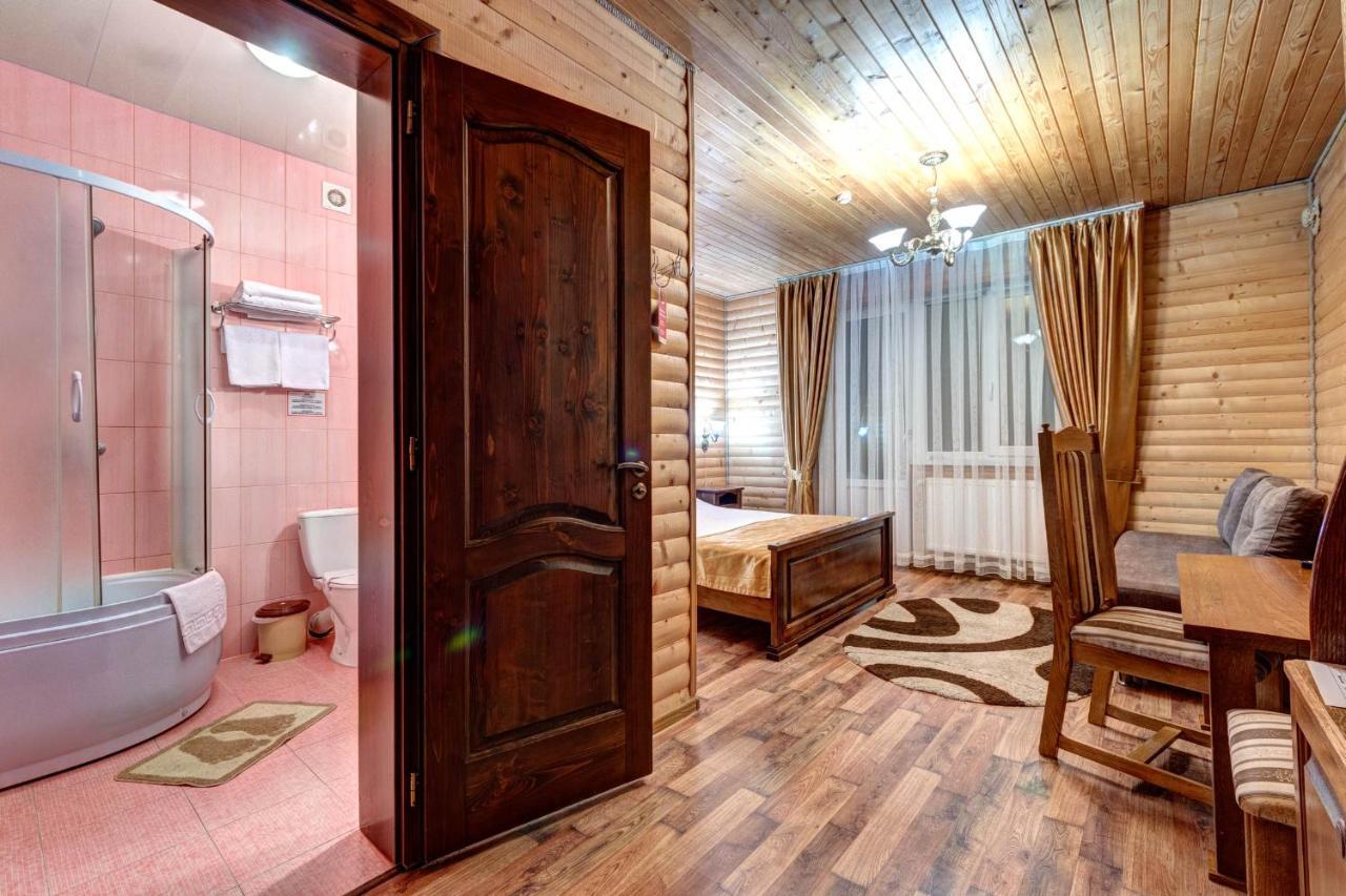 Milli & Jon Hotel Bukovel Exterior photo