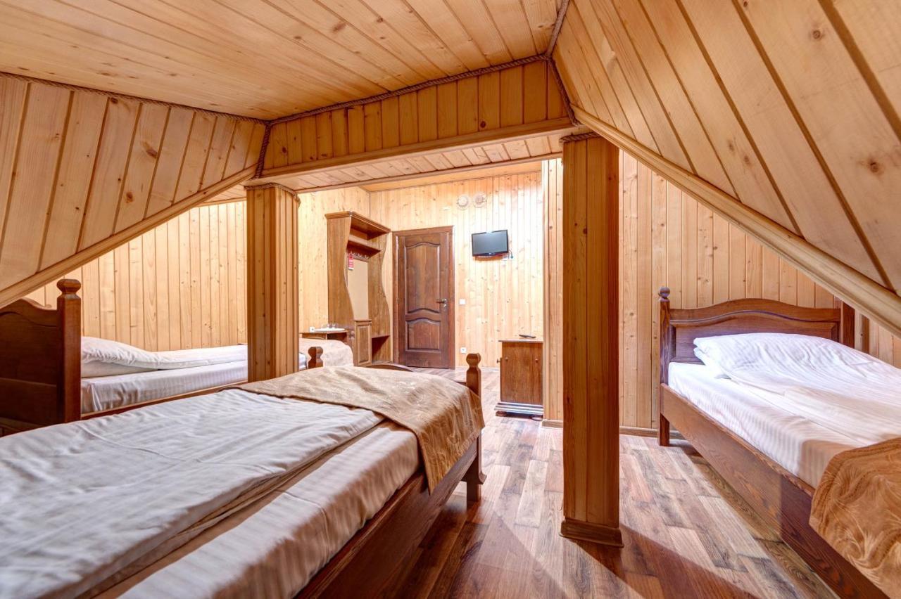 Milli & Jon Hotel Bukovel Exterior photo