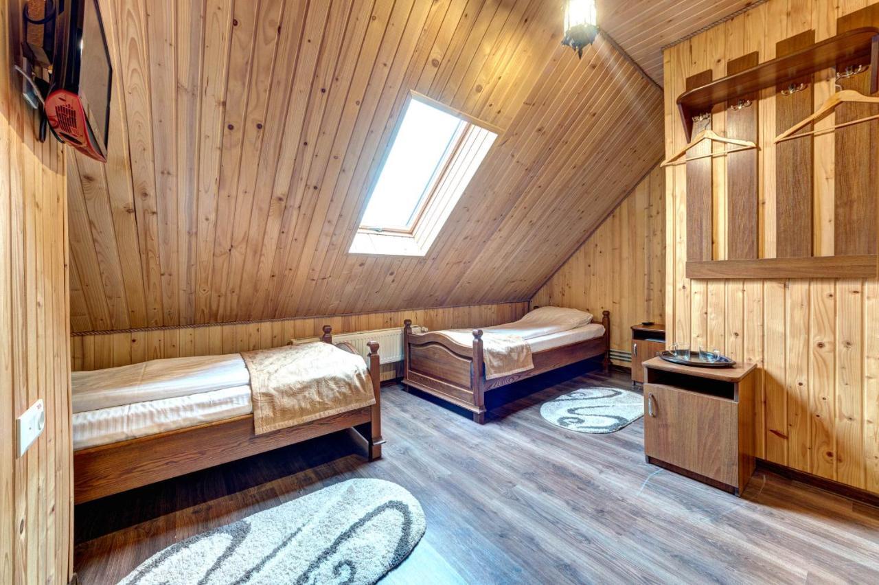 Milli & Jon Hotel Bukovel Exterior photo