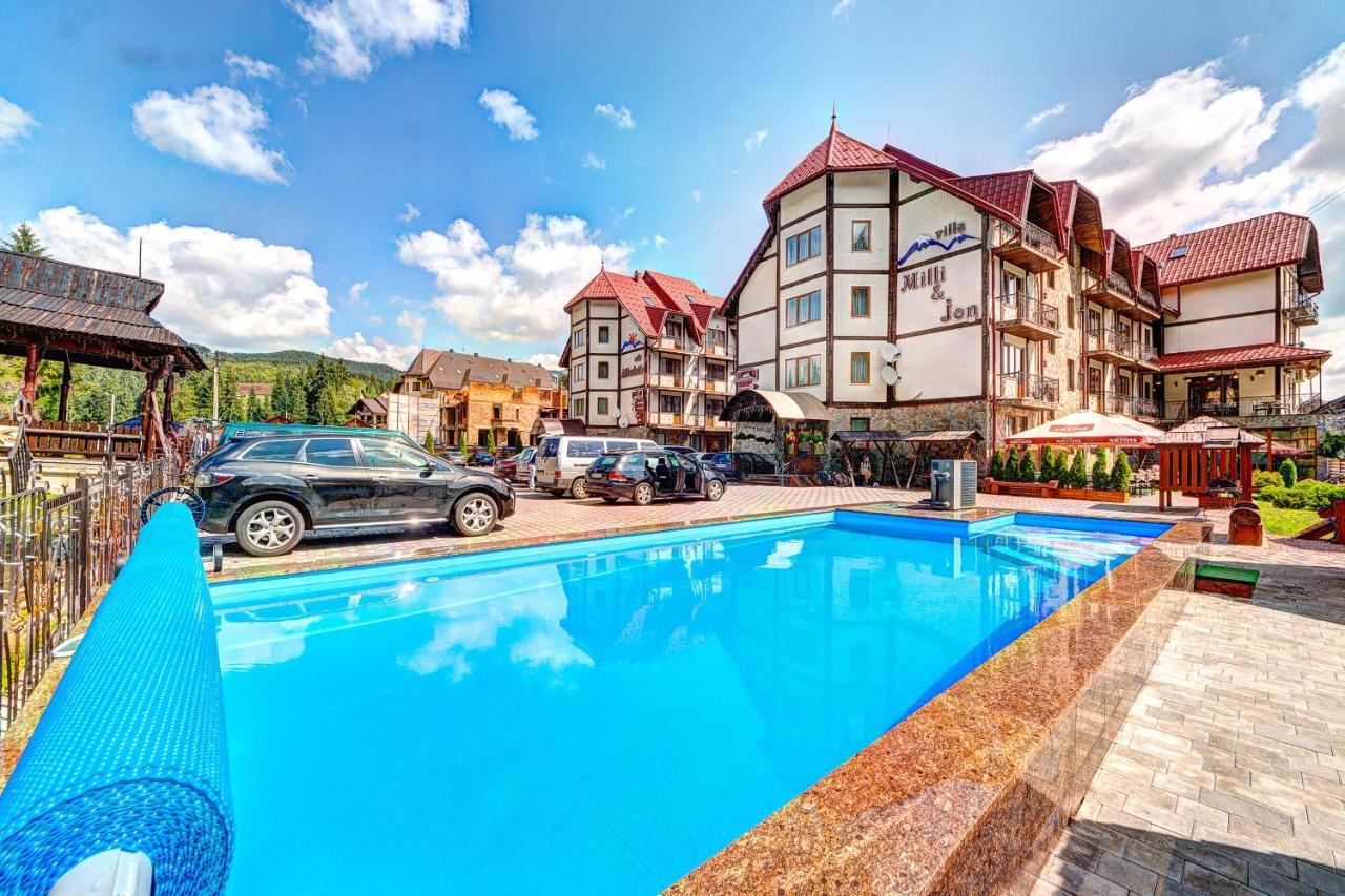 Milli & Jon Hotel Bukovel Exterior photo